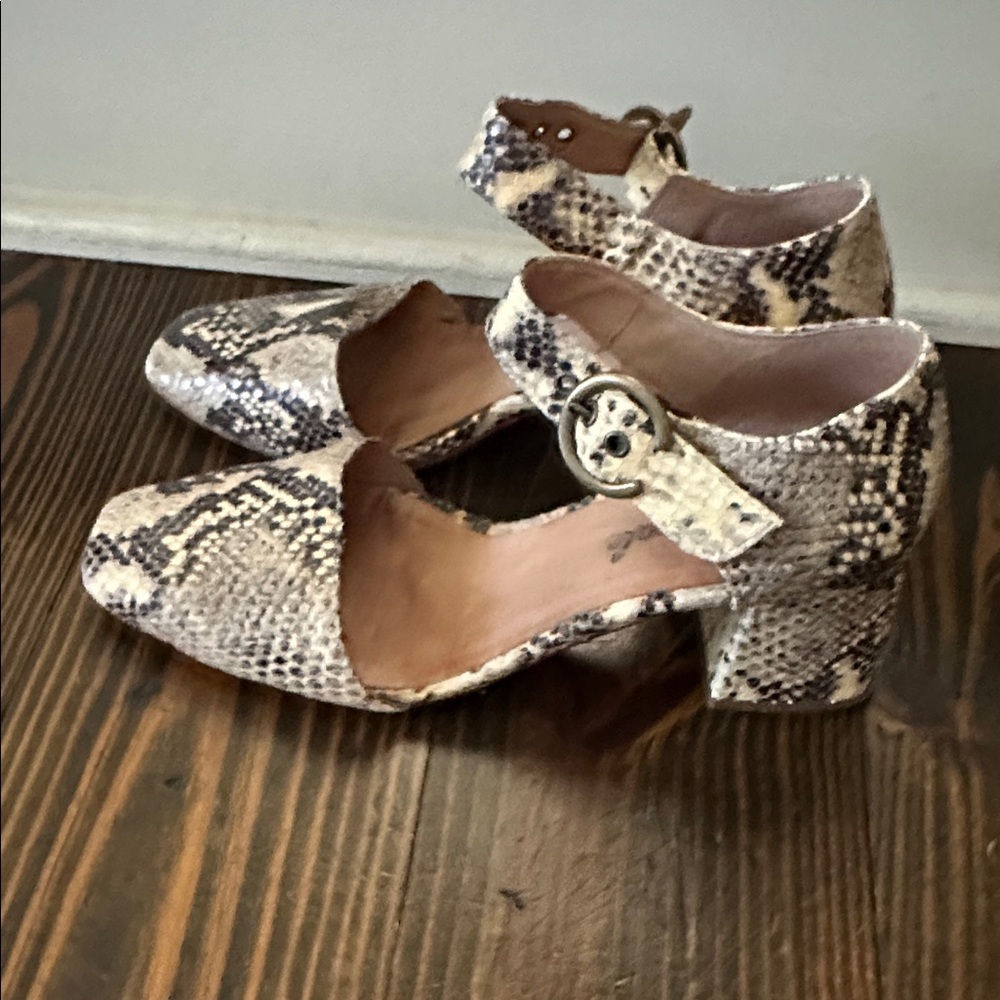 Free People Bardot Snake‎ mary Jane's 38/7.5-8